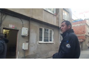 Kocası Tarafından 9 Yerinden Bıçaklanan Kadın Hayatını Kaybetti