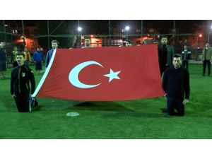 Üniversite Öğrencilerinden ‘Bahar Kalkanı Harekatı’na Destek