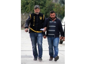 Borcunu Ödemek İçin Kepçe Çalmış