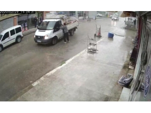 Kağıtçıların Kavgası Kamerada