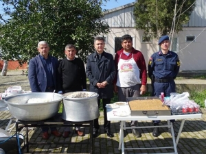 İncirliova’da İdlib Şehitleri İçin Pilav Hayrı Düzenlendi