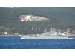 Rus Savaş Gemisi, 2 Türk Sahil Güvenlik Botu Refakatinde Çanakkale Boğazı’ndan Geçti