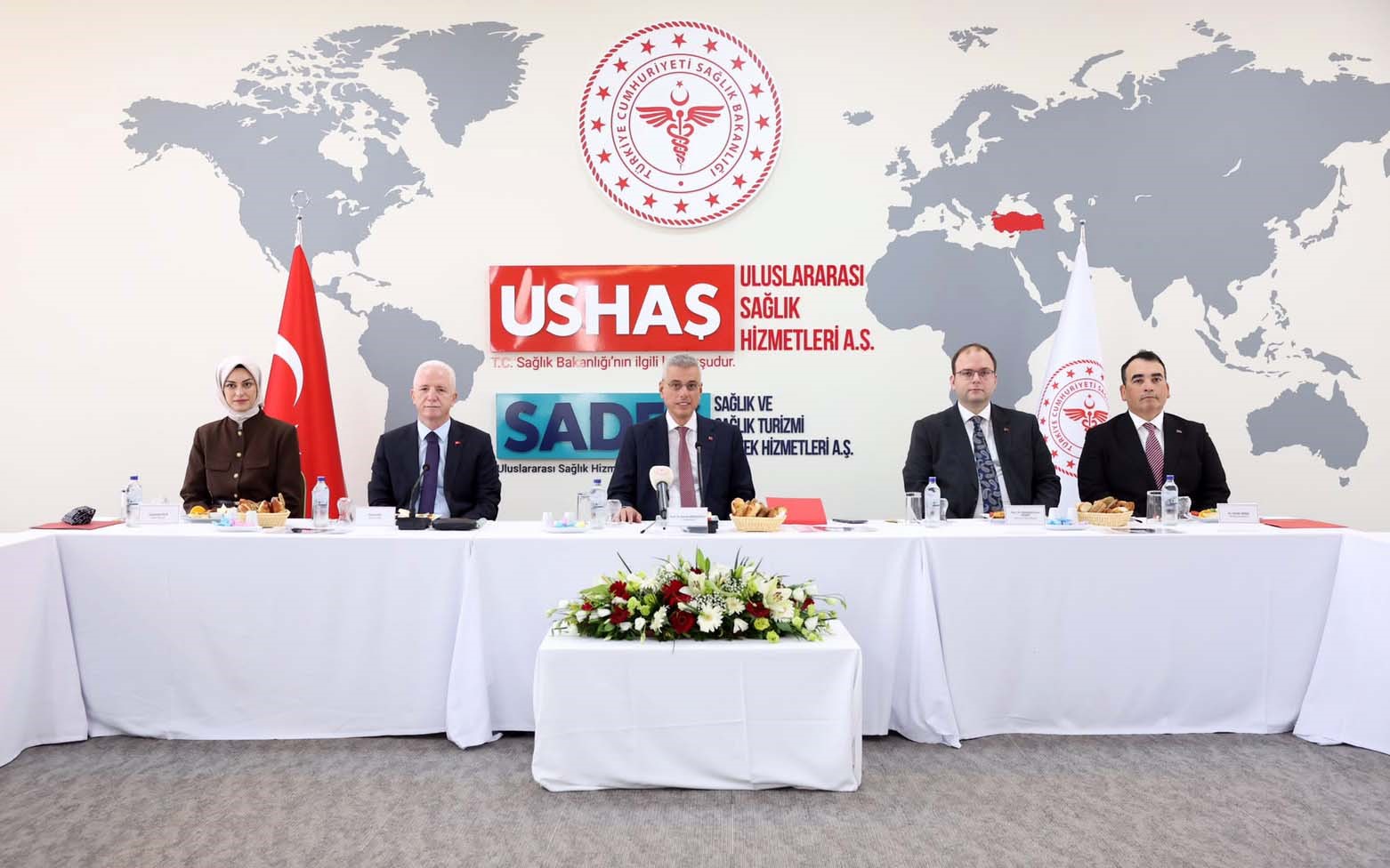 saglik-bakani-memisoglu-turkiye-nin-saglikta-ihtiyac-duydugu-ilac-ve-cihazlari-uretecegiz