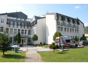 Tika’dan Karadağ’daki Hastaneye Donanım Desteği