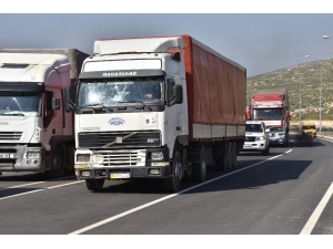 Bm’den Suriye’ye 17 Tırlık İnsani Yardım