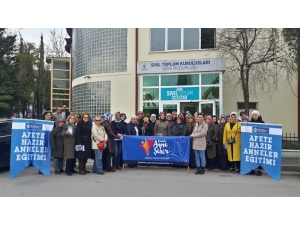 Kocaelili Annelere Afet Eğitimi Verildi