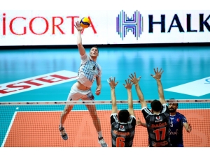 Halkbanklı Voleybolcu Stern Galibiyete İnanıyor