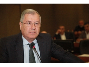 Menevşe: "Beklentimiz Ekonomik Büyümenin Hız Kazanması"