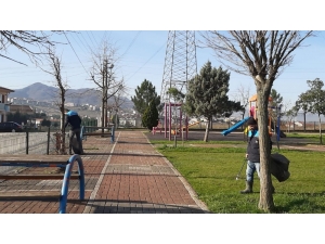 Başiskele’de Park Ve Bahçelerde Mıntıka Temizliği Devam Ediyor
