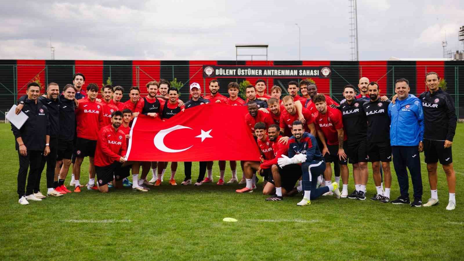 corum-fk-besiktas-maci-hazirliklarini-tamamladi