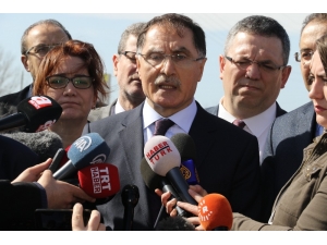 Kamu Denetçisi Malkoç’dan Yunan Gazeteciye Ayar