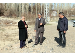 Başkan Öztürk Kocahacılı Mahallesini Ziyaret Etti