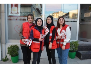 Sinop’ta Öğrenciler Kan Bağışında Öncü Oluyor
