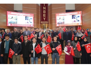 Kabe Kokulu Gençlerden Mehmetçiğe Dua