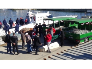 Silivri’de Lüks Yat Yanarak Battı: 2 Ölü, 3 Yaralı