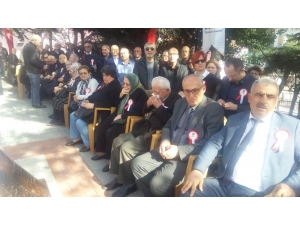 Ölen Öğretmen Ve Öğrenciler Anısına Anıt Yapıldı