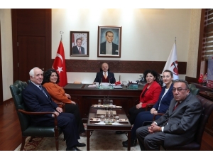 Vali Çakacak Ziraat Mühendisleri Odası Eskişehir Şubesini Kabul Etti