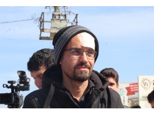 Yunan Askerlerinden Göçmenlere Acımasız Müdahale