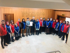 Gençlerden, Jandarmaya Moral Ziyareti