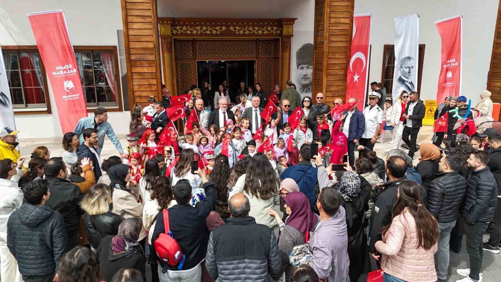 yunusemre-de-bayram-coskusu-sokaklara-tasacak