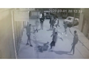 Konya’da Tekme Tokat Dövülen Gencin Gasp Edilme Anı Kamerada