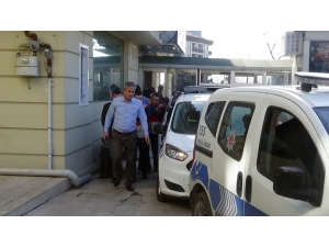 ‘Savcıyım’ Diye Vatandaşı Dolandıranlar Birbirlerini De Dolandırmaya Kalktı