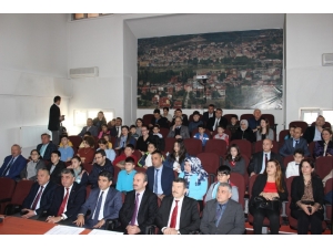 Zeka Oyunları Turnuvasında Başarılı Öğrenciler Ödüllendirildi