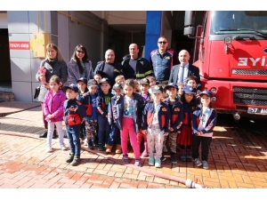 Miniklerinden İtfaiyede