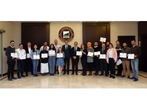 Gso İhracat Akademisi Projesi’nde Kursiyerler Sertifikalarını Aldı