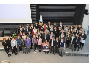 Başkan Tarhan, Ortaokul Öğrencileriyle Buluştu