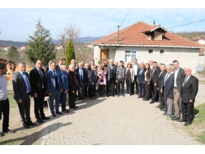 Yaralı Askerlere Moral Ziyareti