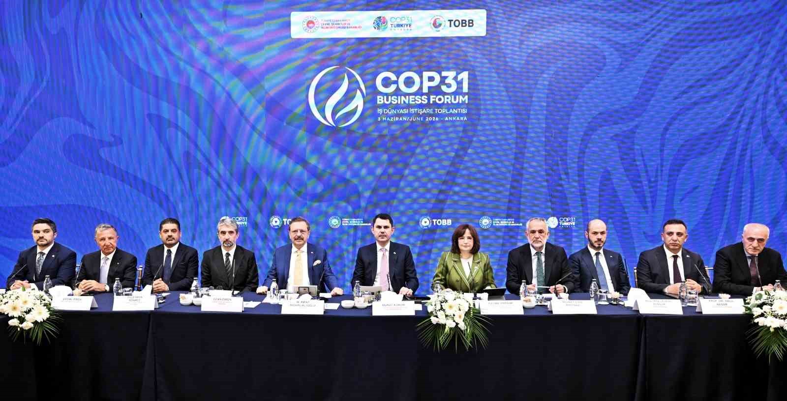 bakan-kurum-cop31-e-is-dunyamizin-muhrunu-vurmak-icin-kollari-siviyoruz