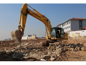 Toroslar’da Yeni Yol Açma Çalışmaları Devam Ediyor