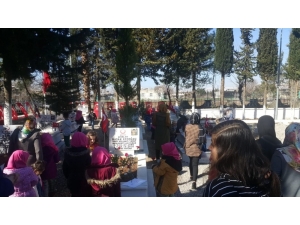 Kur’an Kursunun Minik Öğrencileri Şehitleri Yalnız Bırakmadı
