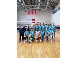 Melikgazi’de Basketbol Ve Voleybolda Başarılar Sürüyor