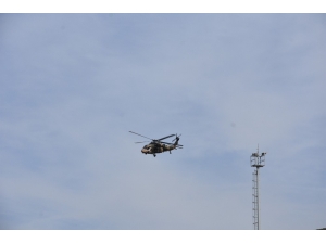 Sınırın Sıfır Noktasında Helikopter Hareketliliği