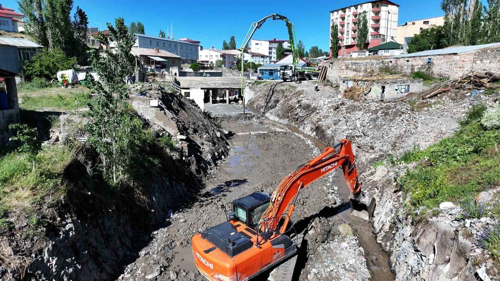 dsi-den-agri-taskinlarina-karsi-alt-yapi-hamlesi