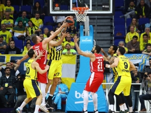 Thy Euroleague: Fenerbahçe Beko: 66 - Kızılyıldız: 63