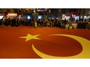 Serik’te İdlib Şehitlerine Destek Yürüyüşü