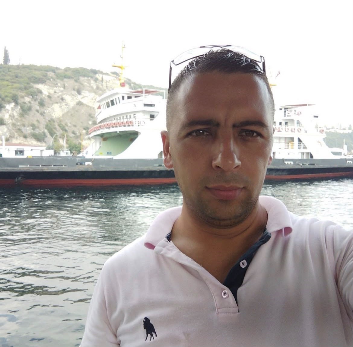 yalova-da-demirlerin-altinda-kalan-isci-hayatini-kaybetti