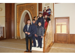 Özel Eğitim Öğrencileri Camide Buluştu