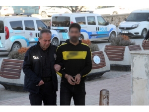 Yakalanan Hırsızın 35 Suç Kaydı Çıktı