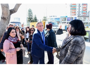 Başkan Akay Ve Kadınlar Fidan Dikti