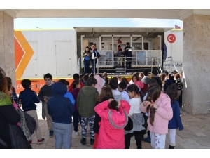 Deprem Tır’ı Didim’de Öğrencilere Eğitim Verdi