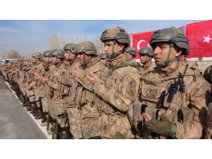 Kahraman Komandolar Suriye’ye Uğurlandı