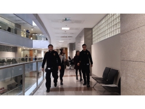 Öz Kızına Darp Görüntüleriyle Tepki Toplayan Baba Hakim Karşısında