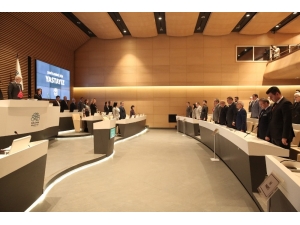 Nilüfer Meclisi’nde Şehitlere Saygı Duruşu