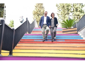 Çetin: "Kadınlarla İlgili Önemli Projeleri Hayata Geçirdik"