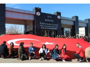 Bingöl’de Üniversite Öğrencilerinden "Bahar Kalkanı Harekatı’na Destek