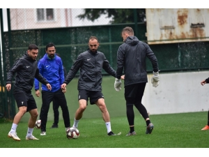 Manisa Fk’da Hazırlıklar Devam Ediyor